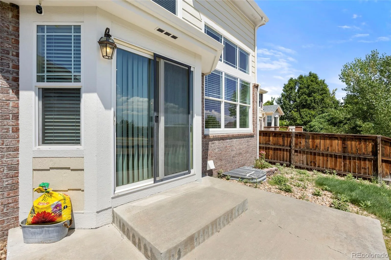 4850 S Elk Court Aurora CO 80016 | MLS #REC5531521 07312026021516 1600 29