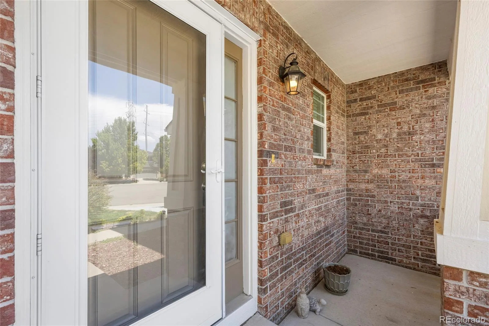 4850 S Elk Court Aurora CO 80016 | MLS #REC5531521 07312026021516 1600 5