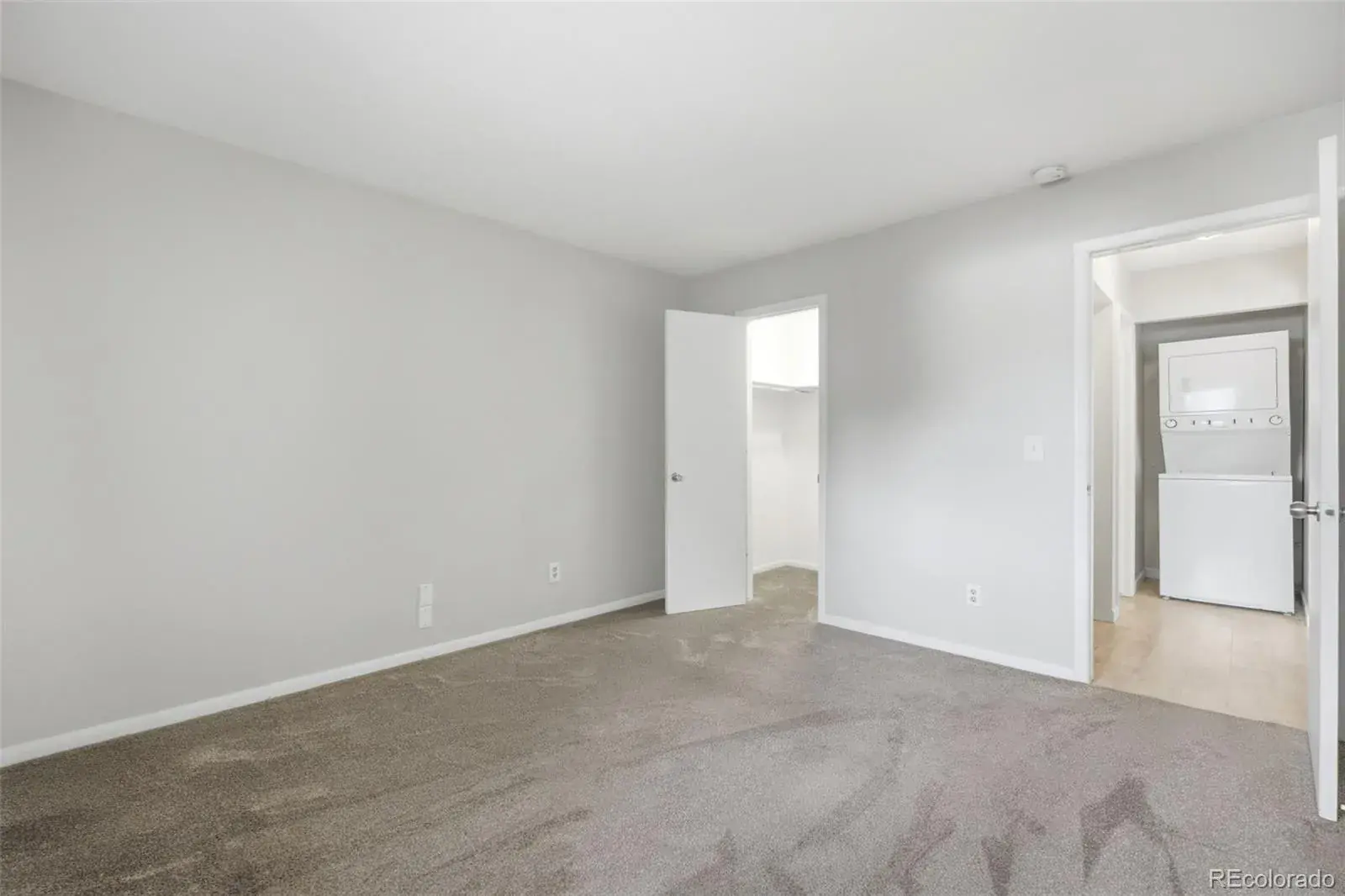 2411 S Xanadu Way #D Aurora CO 80014 MLS #REC5531684 01222026004836 1600 18