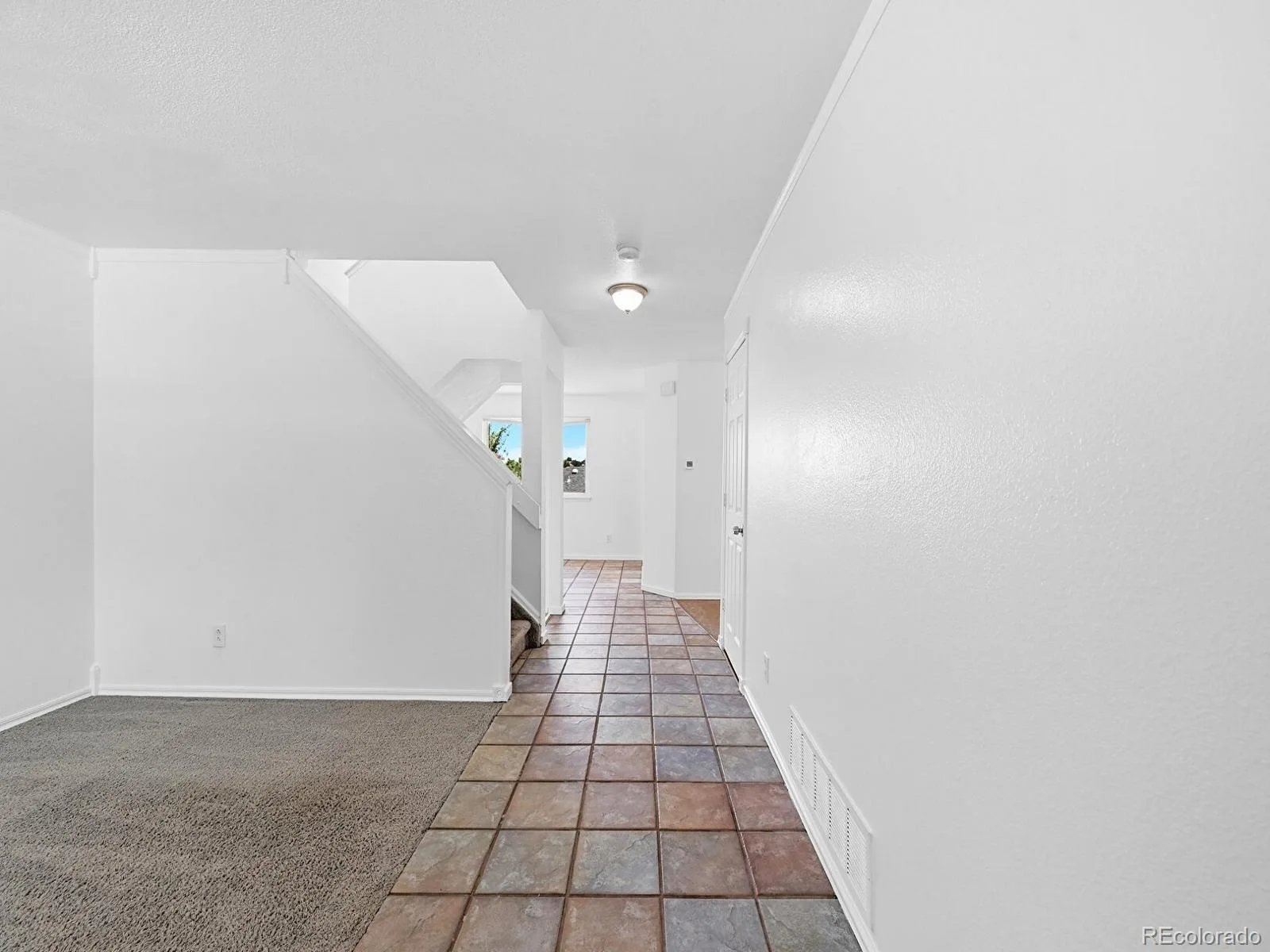 4064 S Himalaya Way Aurora CO 80013 | MLS #REC5533535 08132026231013 1600 2