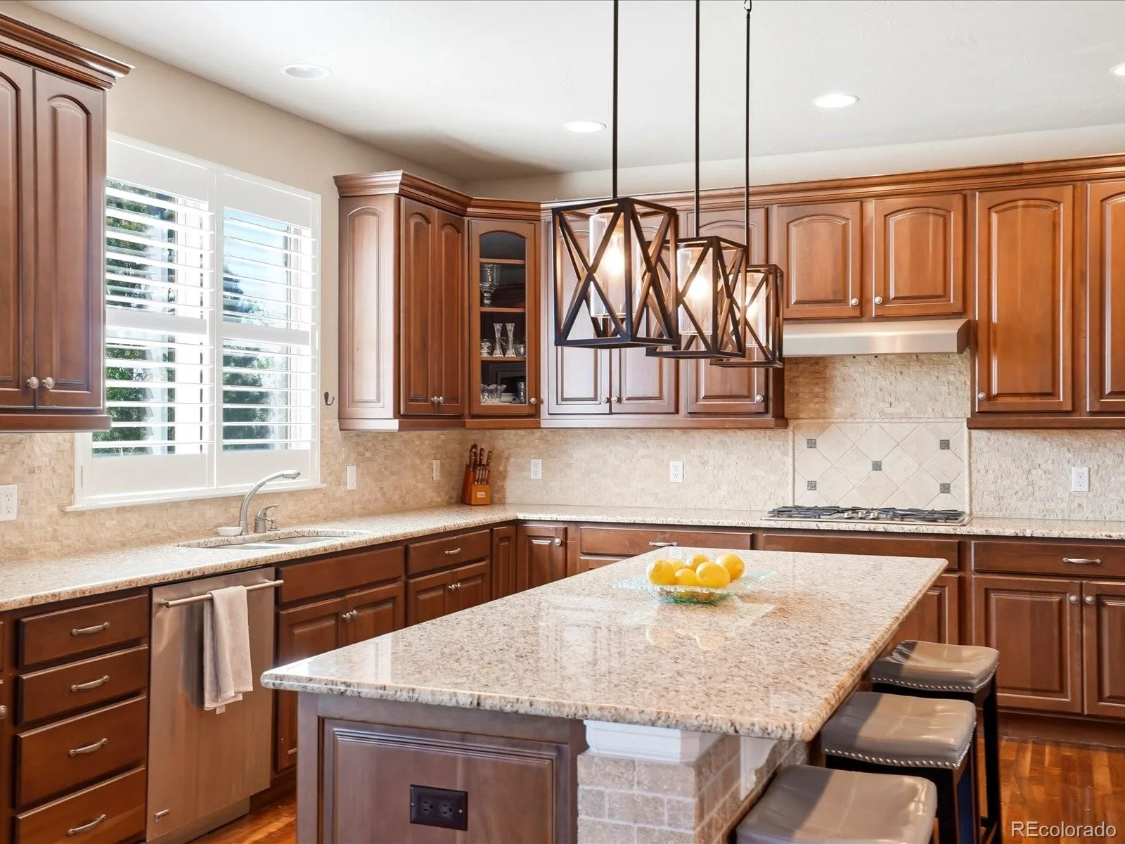 7465 S Jackson Gap Way Aurora CO 80016 MLS #REC5533989 06302026235531 1600 21
