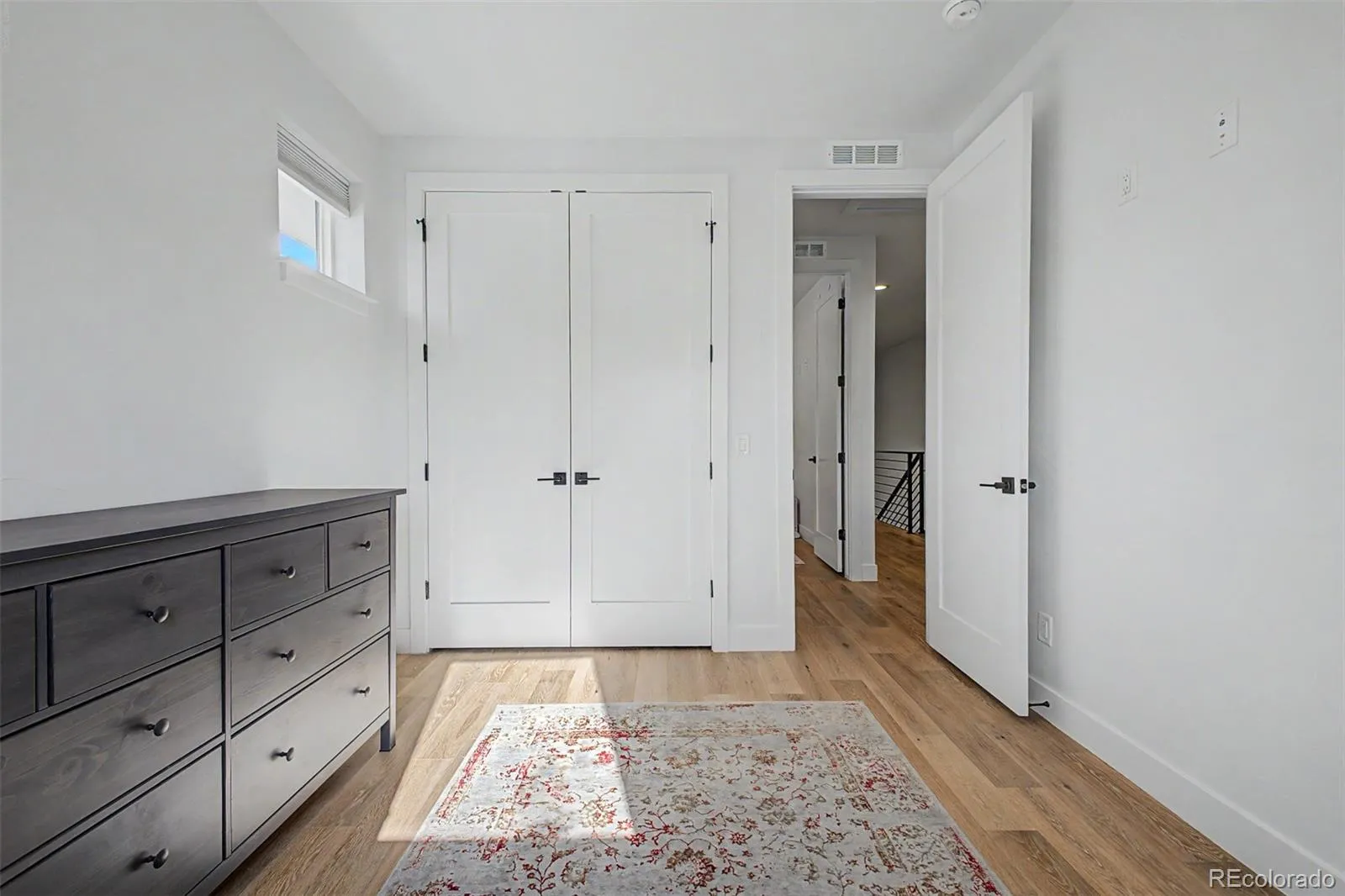 8 S Colorado Boulevard Denver CO 80246 MLS #REC5535119 05282026023219 1600 16