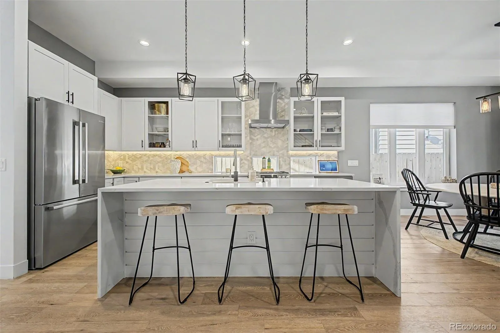 8 S Colorado Boulevard Denver CO 80246 MLS #REC5535119 05282026023219 1600 2