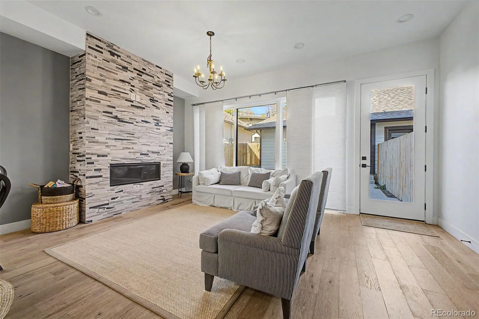 8 S Colorado Boulevard Denver CO 80246 MLS #REC5535119 05282026023219 1600 4