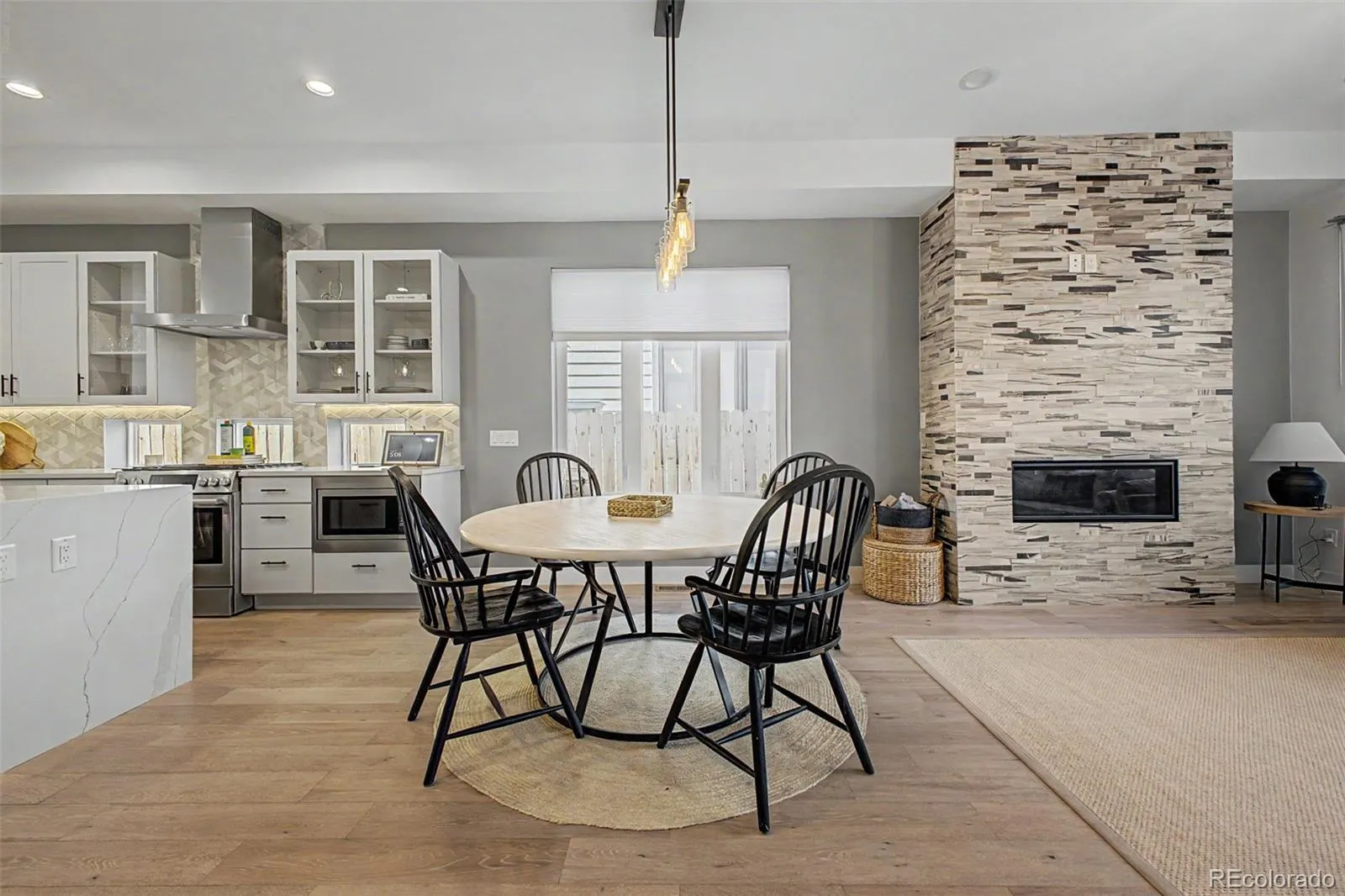 8 S Colorado Boulevard Denver CO 80246 MLS #REC5535119 05282026023219 1600 6