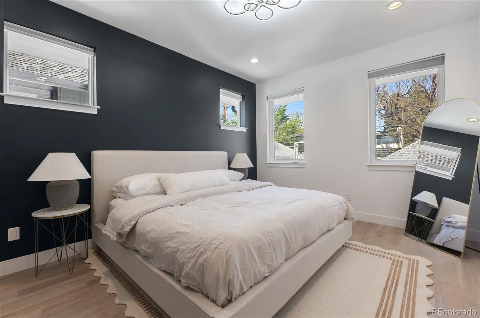 8 S Colorado Boulevard Denver CO 80246 MLS #REC5535119 06172026212529 1600 9