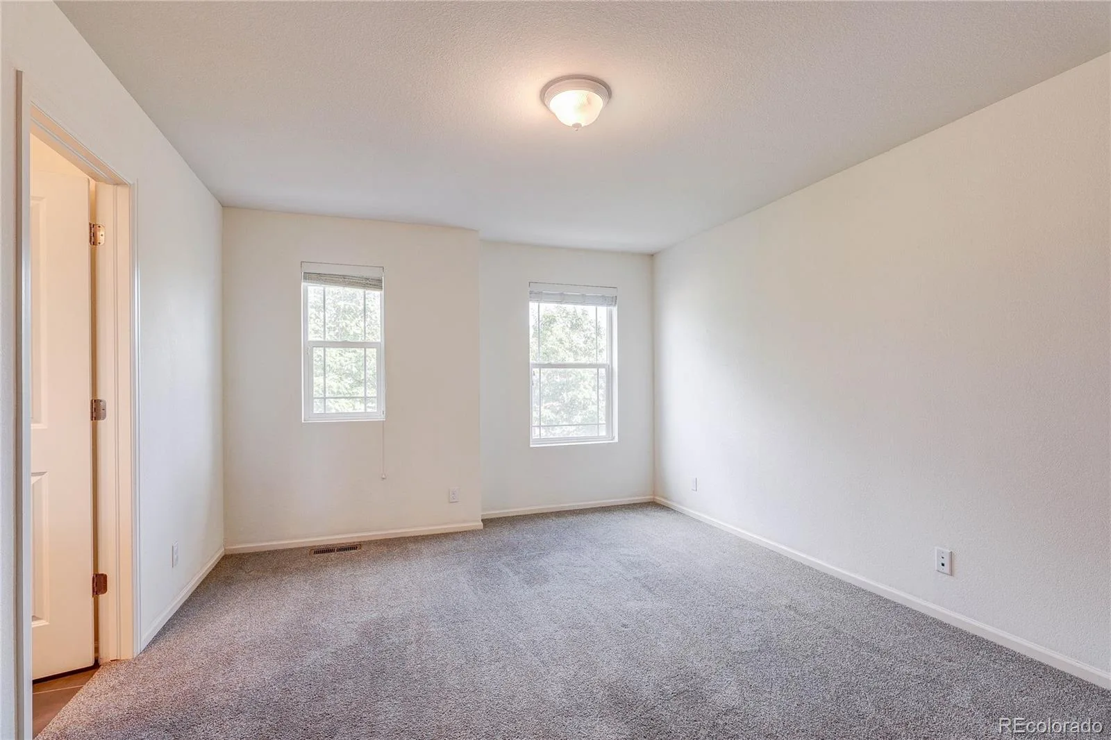 10771 E 28th Place Denver CO 80238 MLS #REC5535629 07112026183245 1600 24