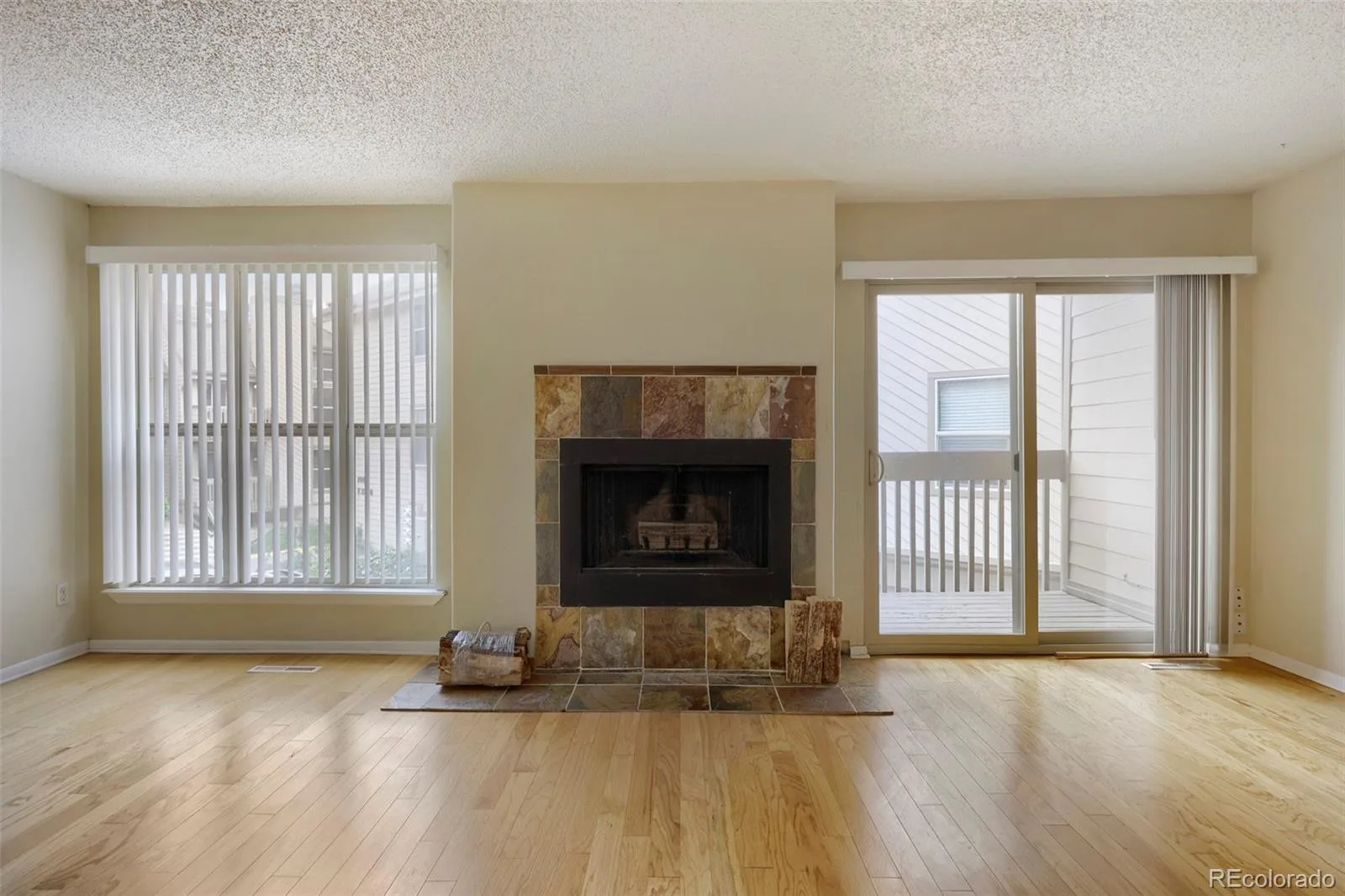 701 N Harlan Street #E27 Lakewood CO 80214 | MLS #REC5537084 08172026193923 1600 11