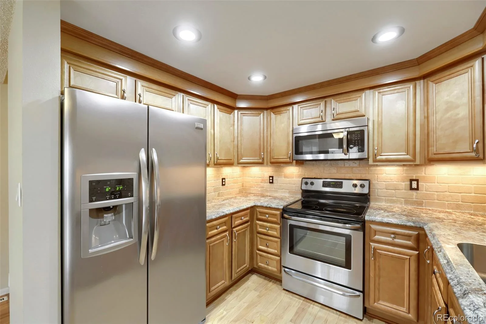 701 N Harlan Street #E27 Lakewood CO 80214 | MLS #REC5537084 08172026193923 1600 2