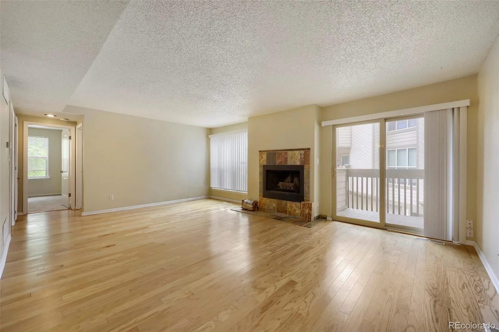 701 N Harlan Street #E27 Lakewood CO 80214 | MLS #REC5537084 08172026193923 1600 9