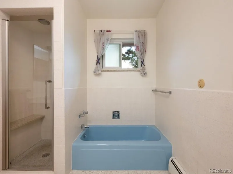 1045 S Cody Street Lakewood CO 80226 | MLS #REC5537855 09252026033659 800 30