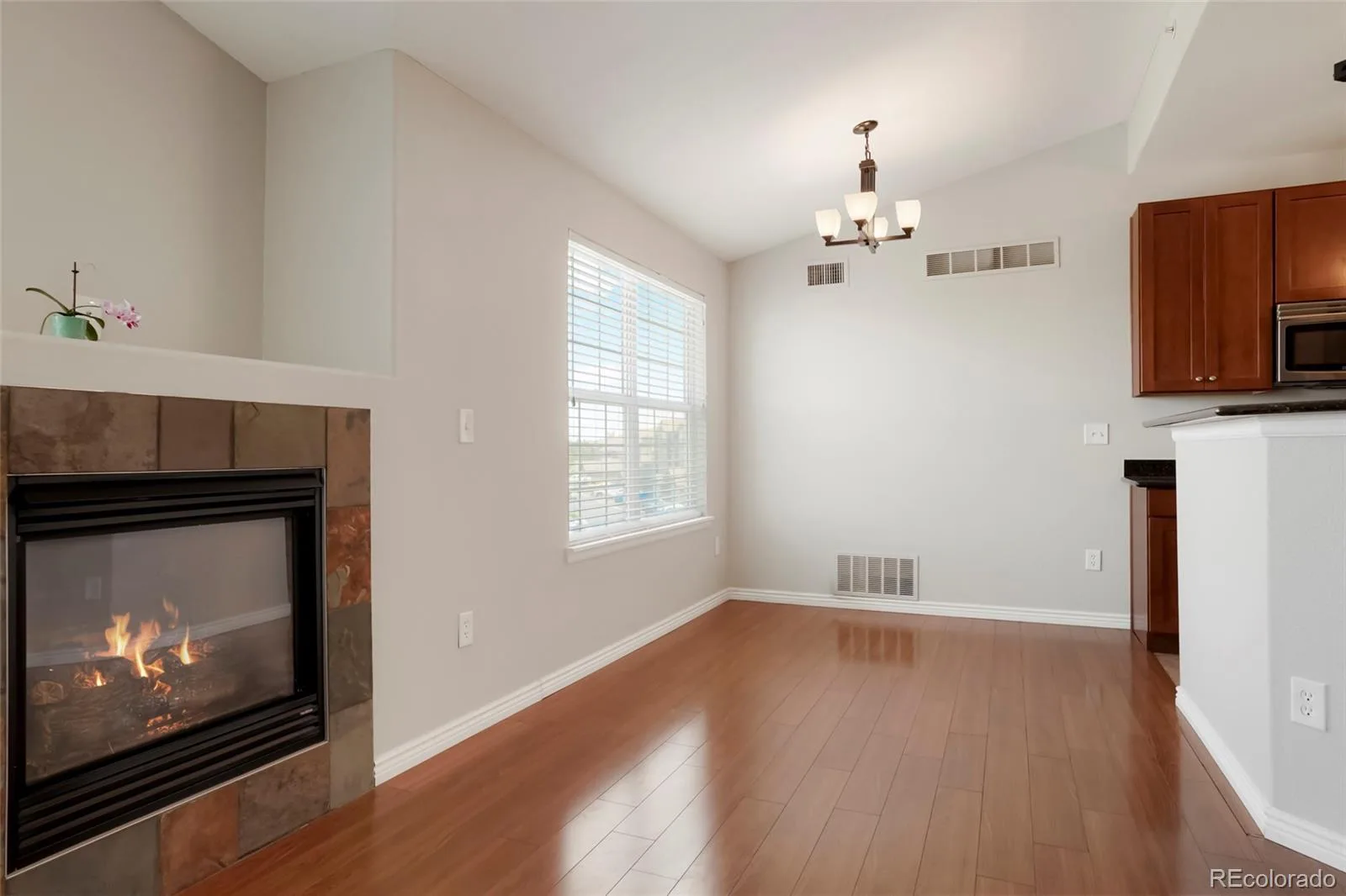 3045 Blue Sky Circle #18-302 Erie CO 80516 | MLS #REC5538156 08102026163852 1600 8
