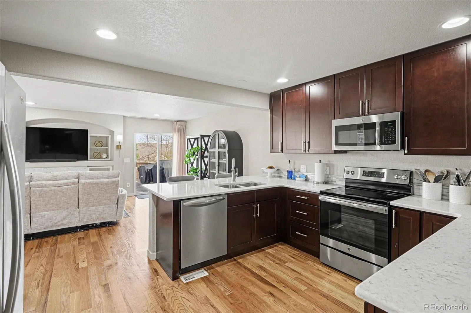 04062026162237 1600 10