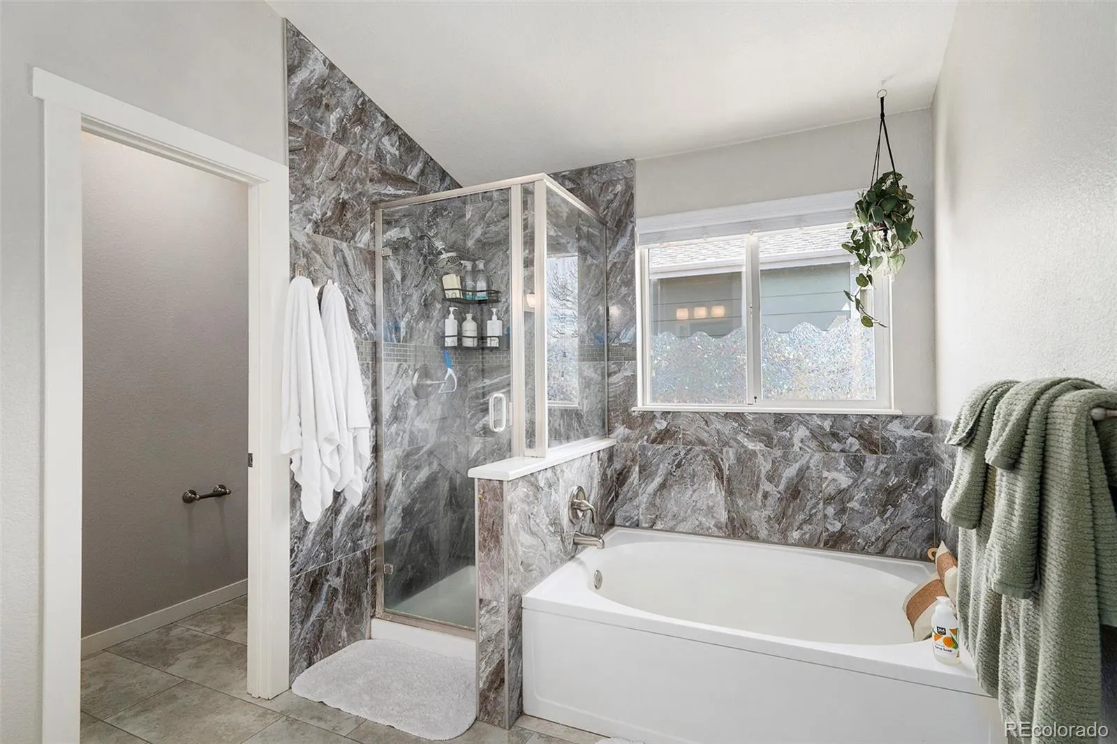 04062026162237 1600 18