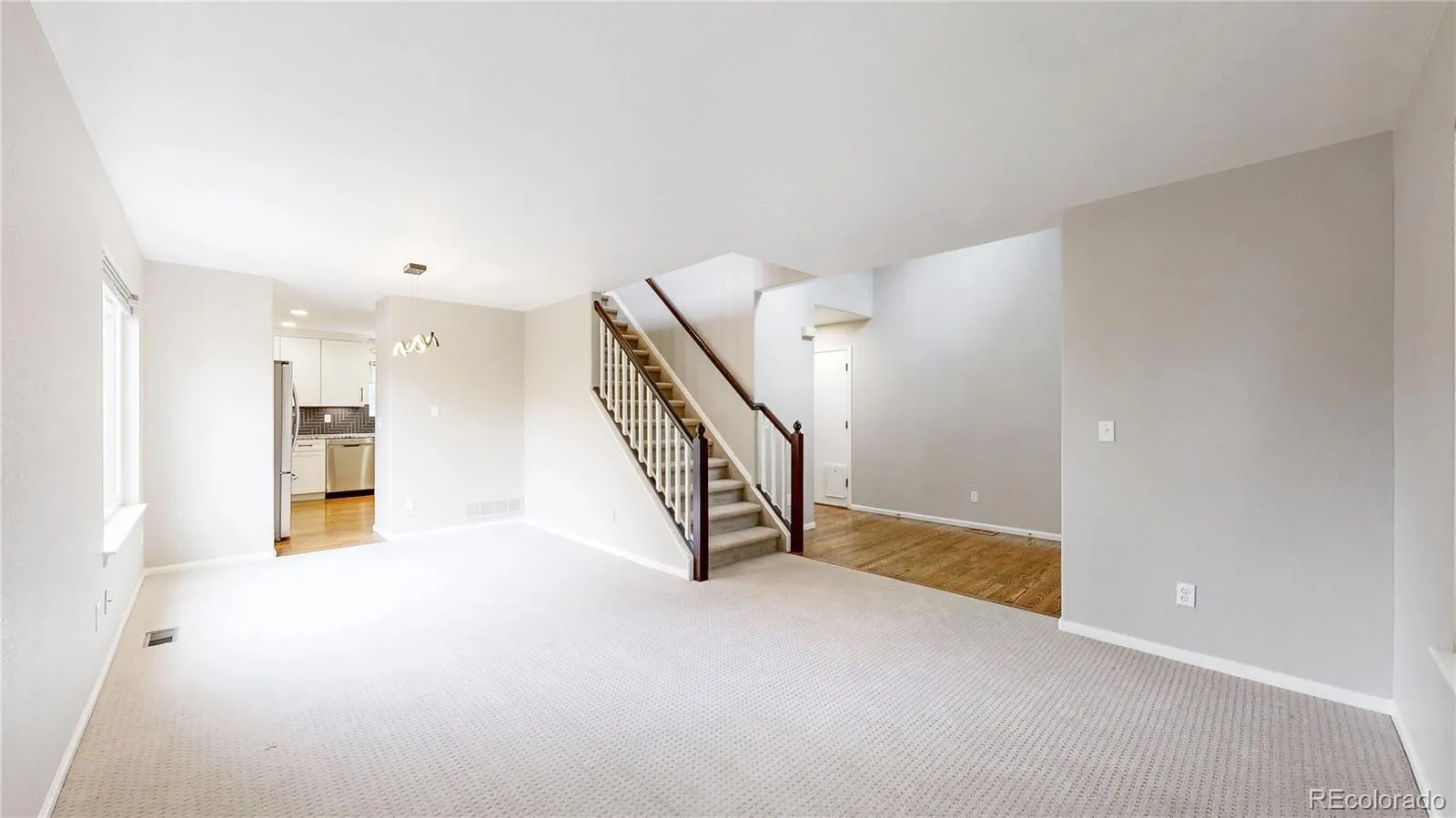 04102026020740 1600 14