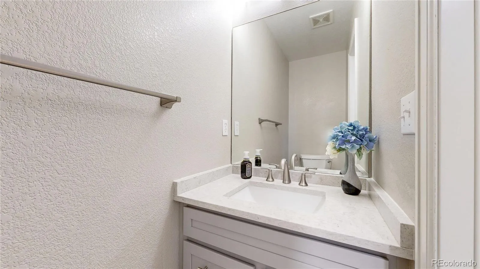 04102026020740 1600 16