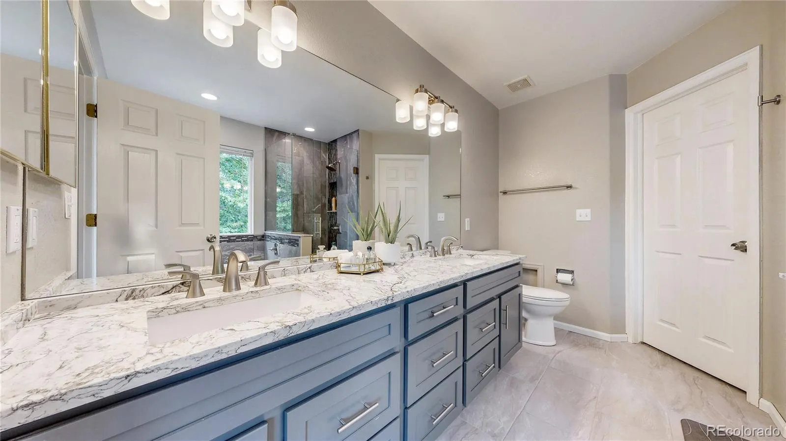 04102026020740 1600 21