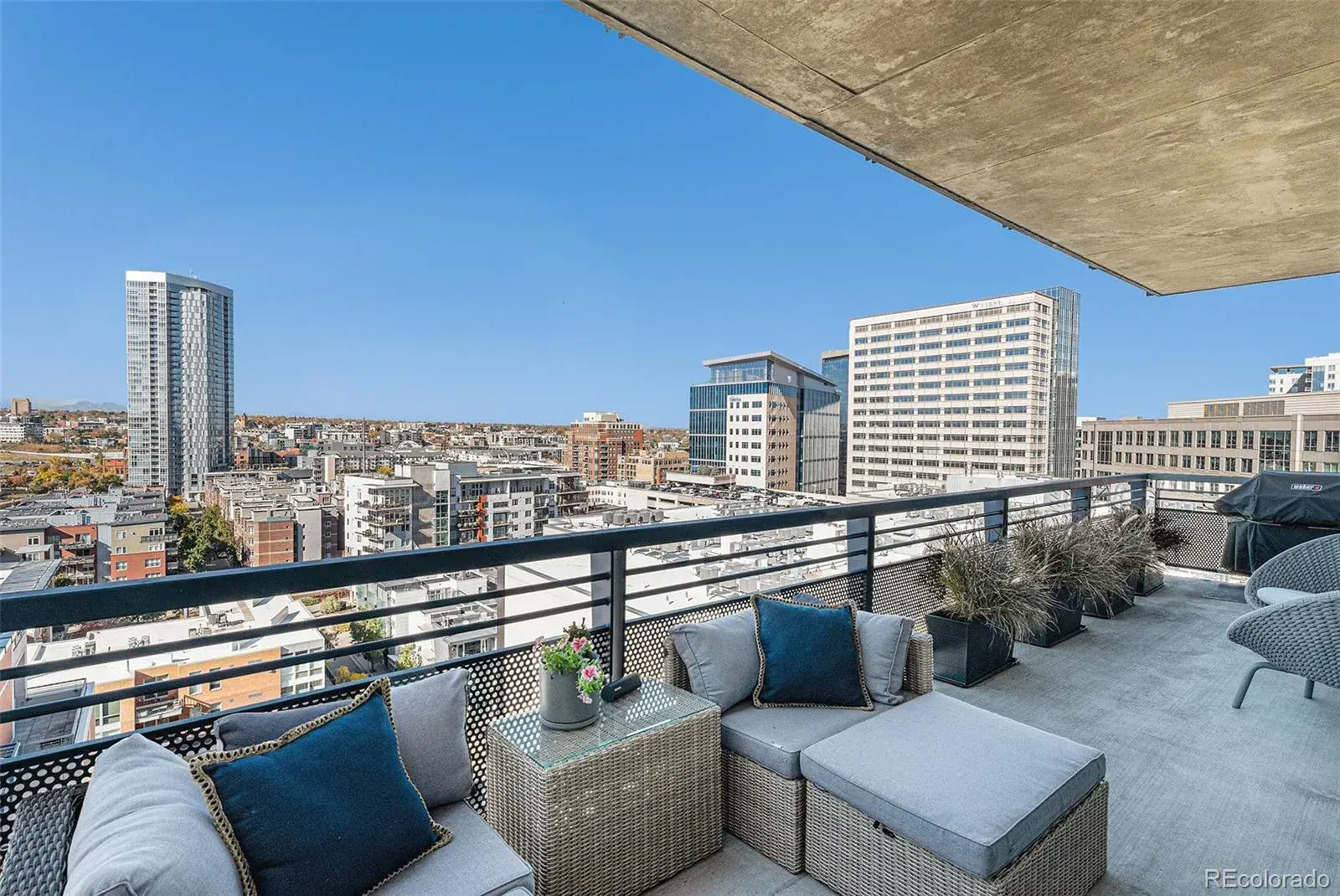 03022026192844 1600 33