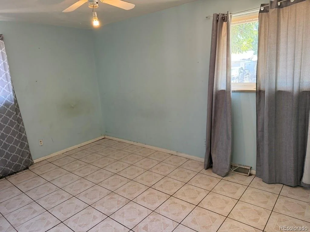 1653 S Yukon Street Denver CO 80232 | MLS #REC5539851 07312026224847 1024 16