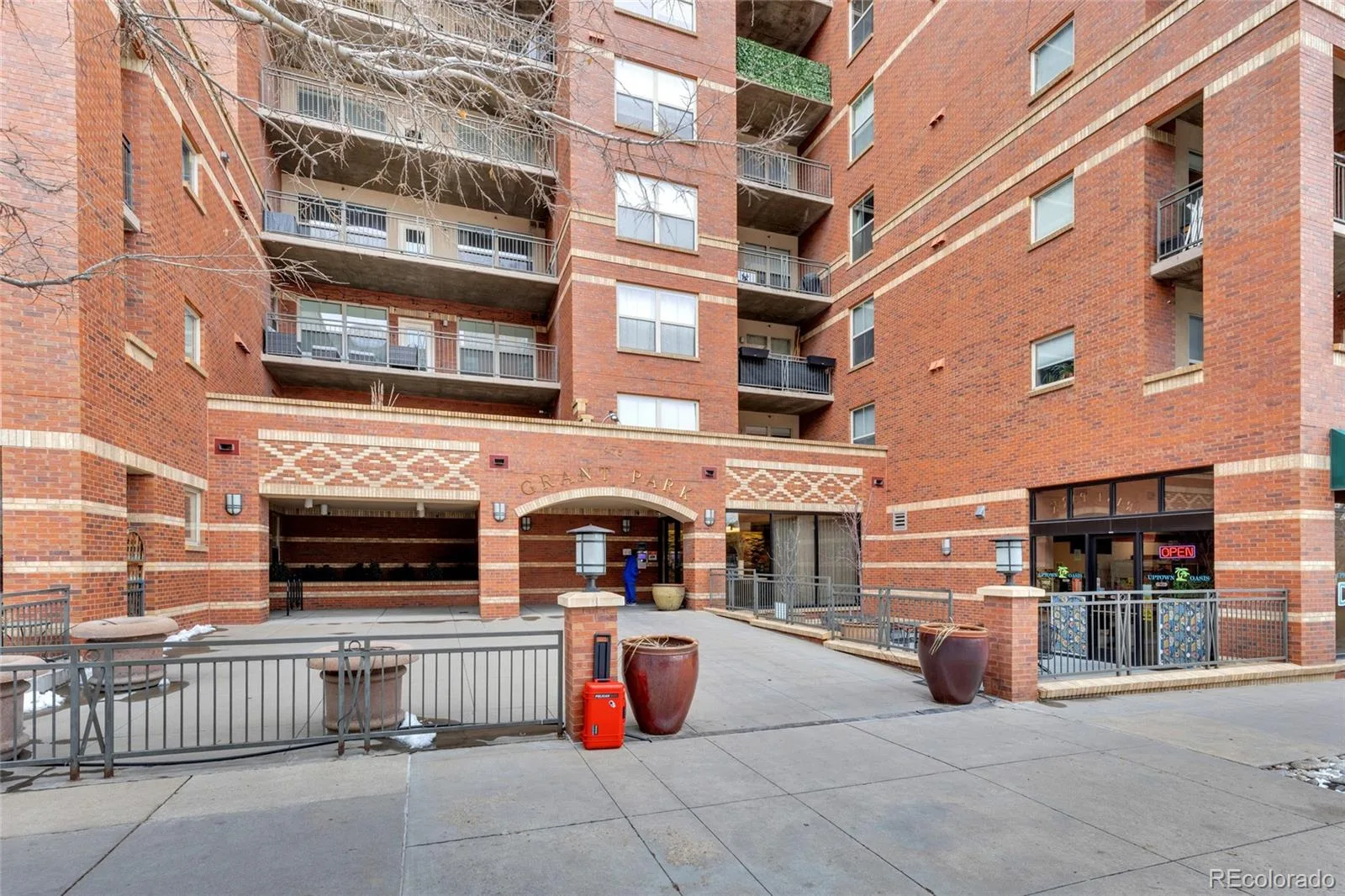 1975 N Grant Street #325 Denver CO 80203 | MLS #REC5540292 08202026164648 1600 28