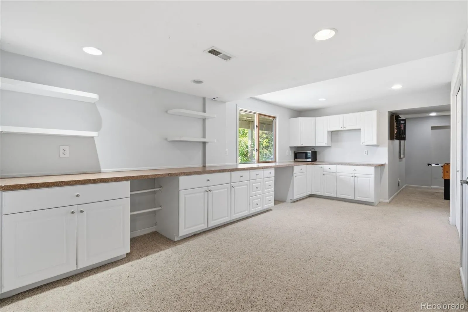 18816 E Saratoga Circle Aurora CO 80015 MLS #REC5541170 05142026005044 1600 31