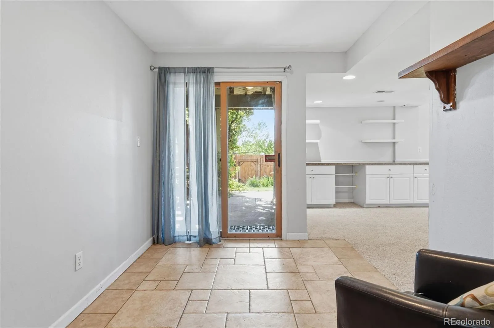 18816 E Saratoga Circle Aurora CO 80015 MLS #REC5541170 05142026005044 1600 33
