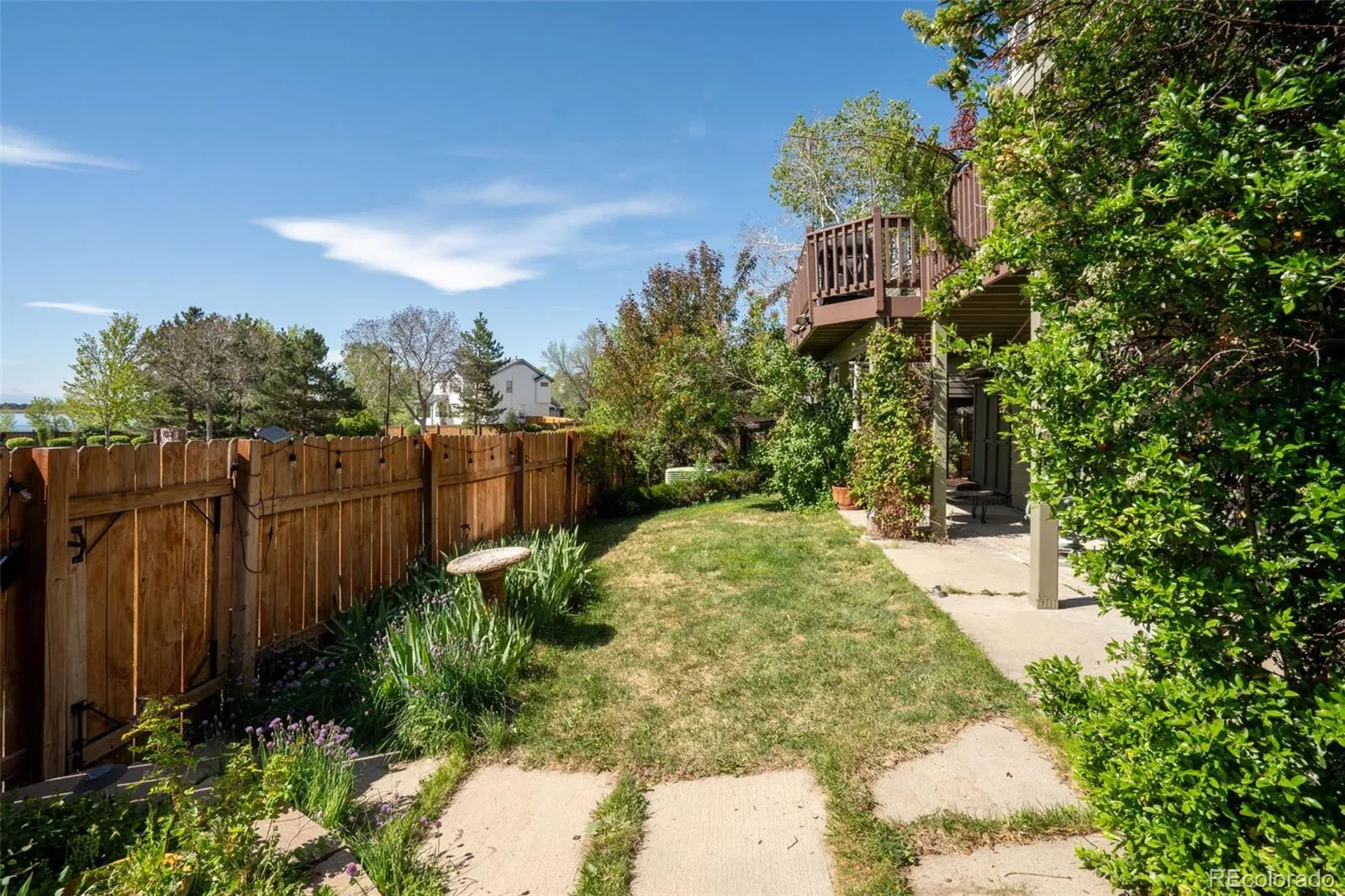 18816 E Saratoga Circle Aurora CO 80015 MLS #REC5541170 05142026005044 1600 42