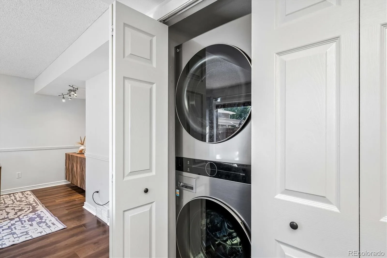 3952 S Yosemite Street Denver CO 80237 | MLS #REC5543154 07142026180847 1600 12