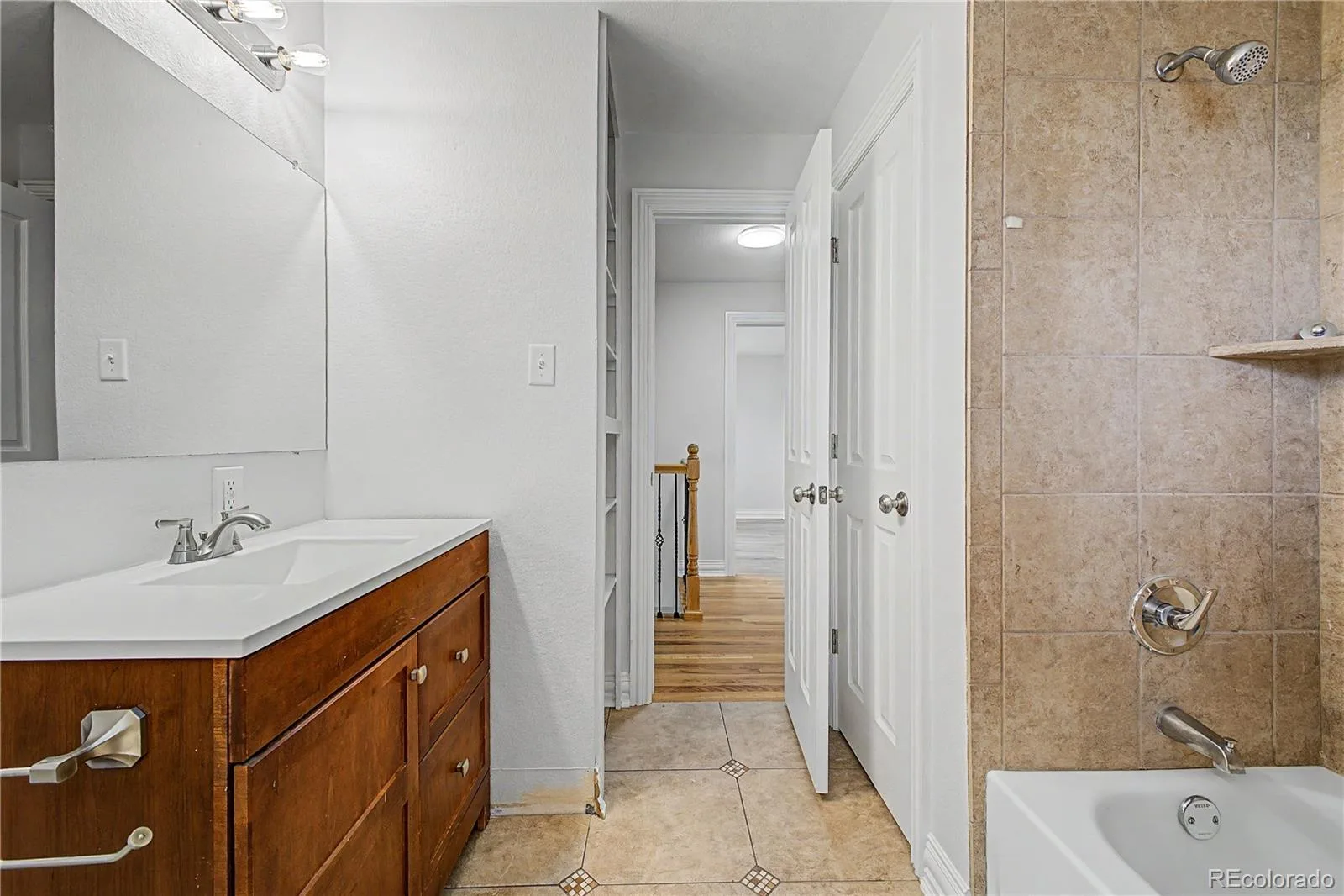 328 Troy Street Aurora CO 80011 MLS #REC5543375 06252026223751 1600 11