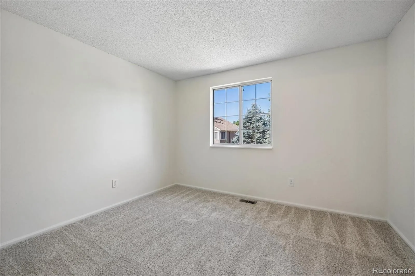8285 Jellison Court Arvada CO 80005 MLS #REC5543902 06132026192251 1600 23