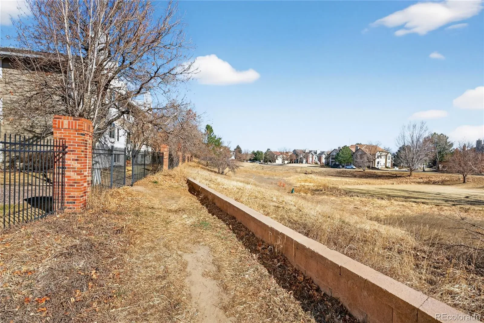4066 S Atchison Way #101 Aurora CO 80014 MLS #REC5549419 03062026234803 1600 23