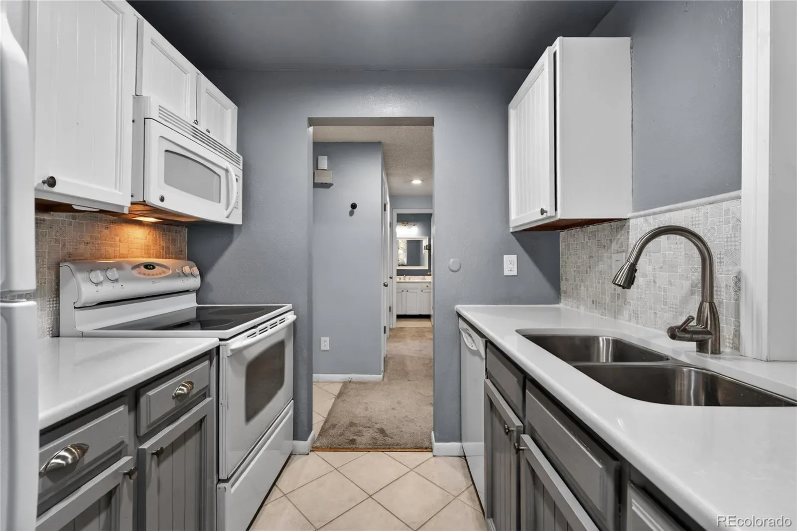 4066 S Atchison Way #101 Aurora CO 80014 MLS #REC5549419 03062026234803 1600 6