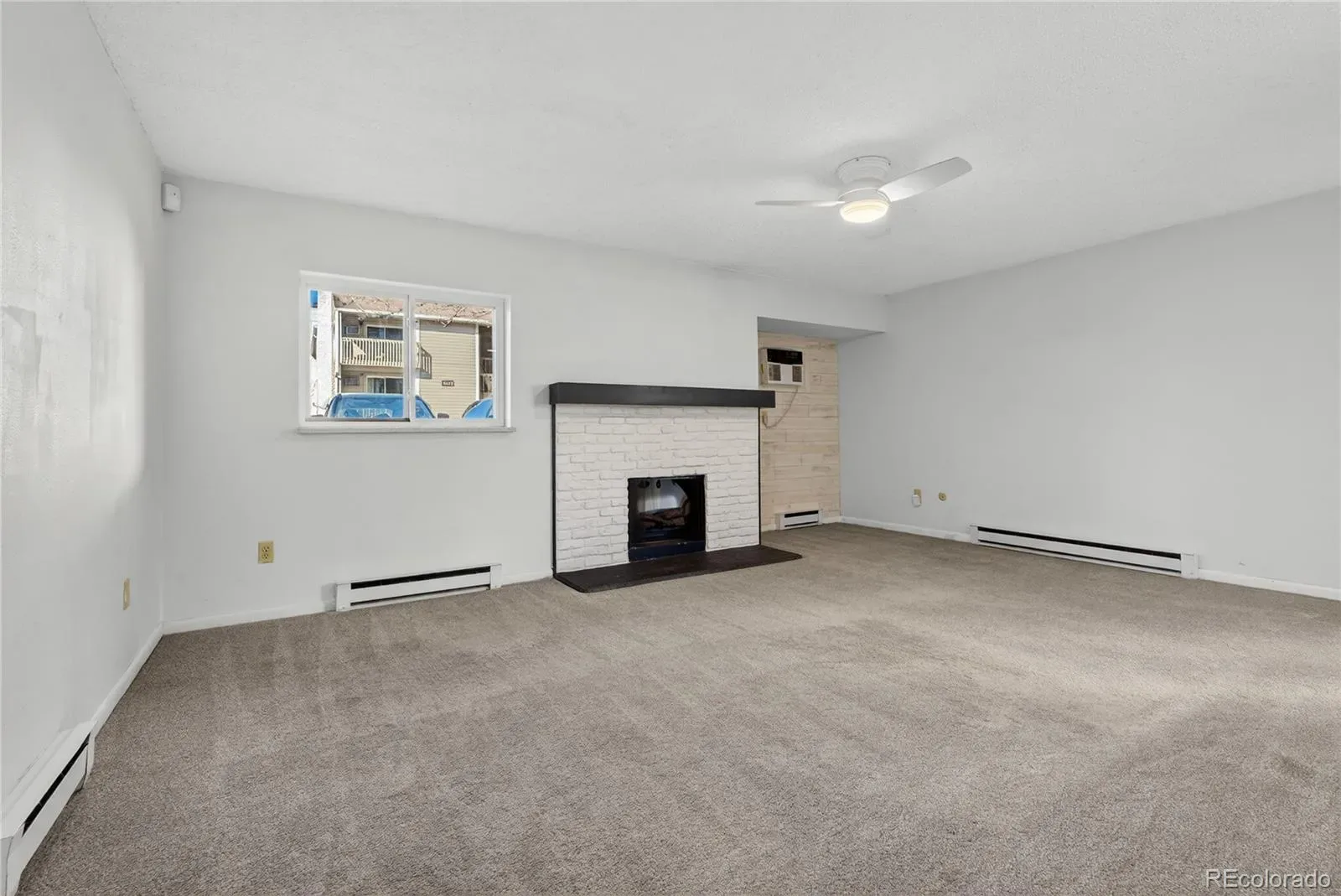 4066 S Atchison Way #101 Aurora CO 80014 MLS #REC5549419 03062026234803 1600 9