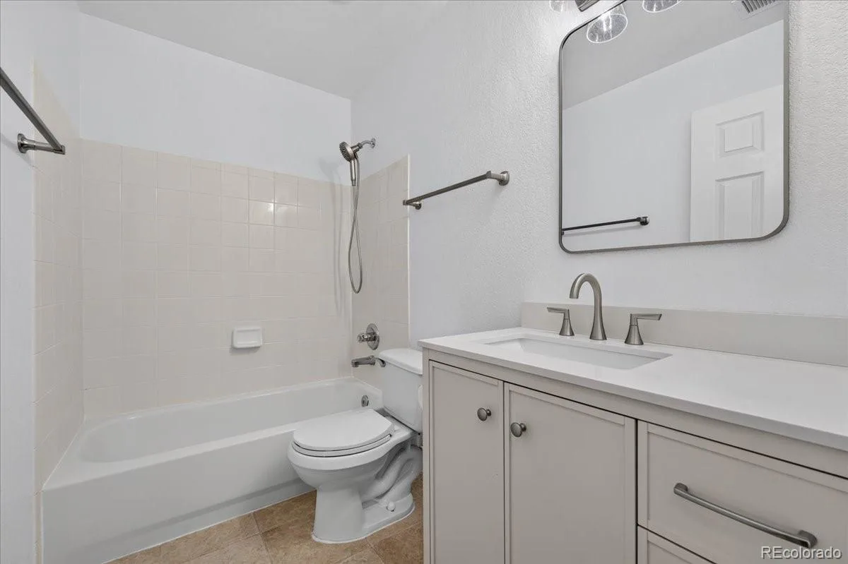 1232 S Waco Street #A Aurora CO 80017 | MLS #REC5550360 08142026130332 1200 23