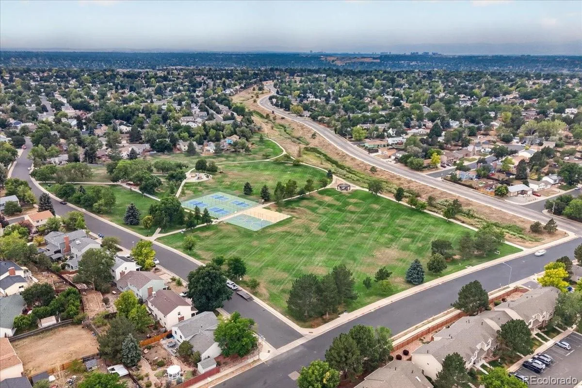 1232 S Waco Street #A Aurora CO 80017 | MLS #REC5550360 08142026130332 1200 31