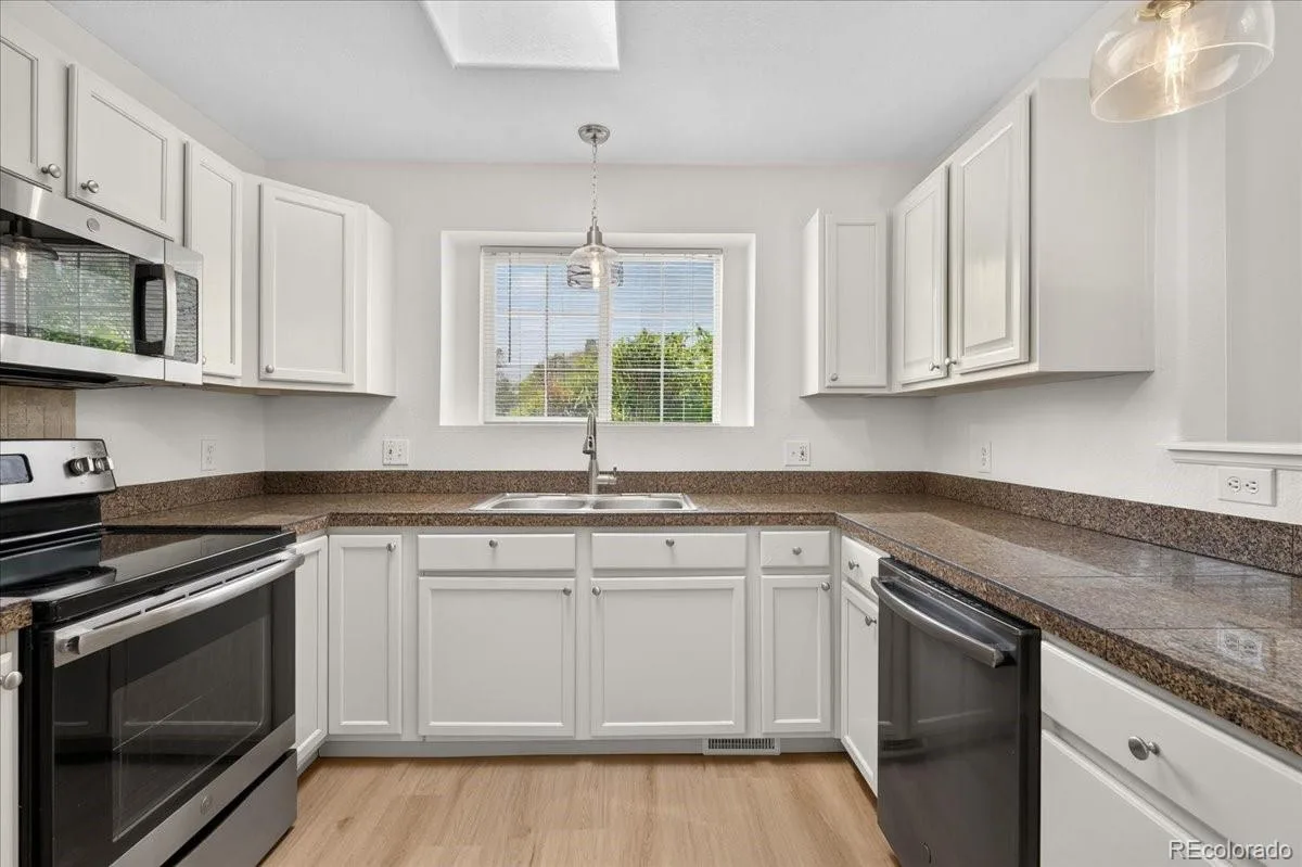 1232 S Waco Street #A Aurora CO 80017 | MLS #REC5550360 08142026130332 1200 9