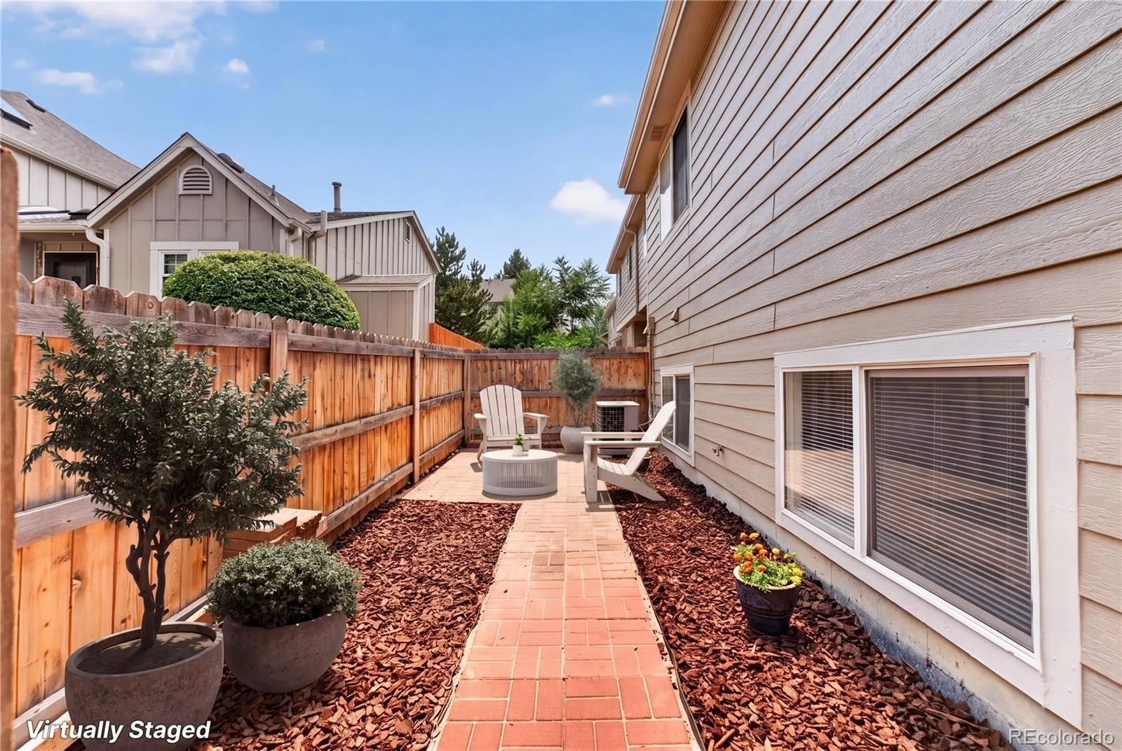 1232 S Waco Street #A Aurora CO 80017 | MLS #REC5550360 08142026130332 1600 24