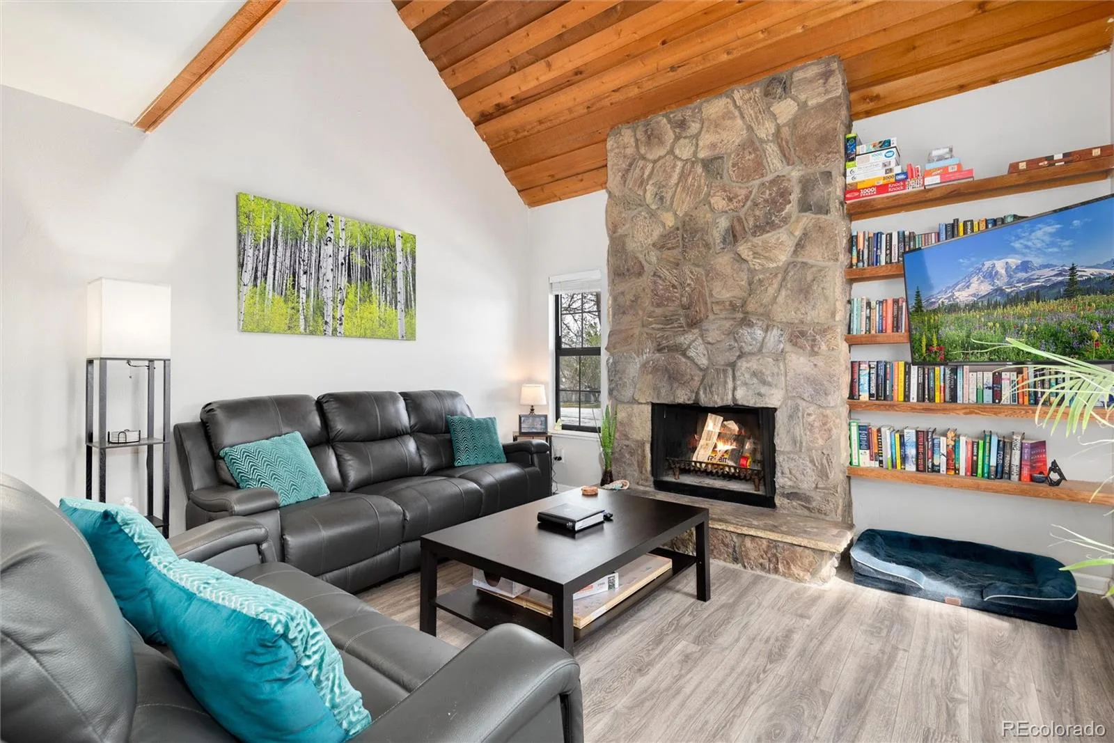 2625 S Xanadu Way #E Aurora CO 80014 | MLS #REC5550685 08272026140412 1600 4
