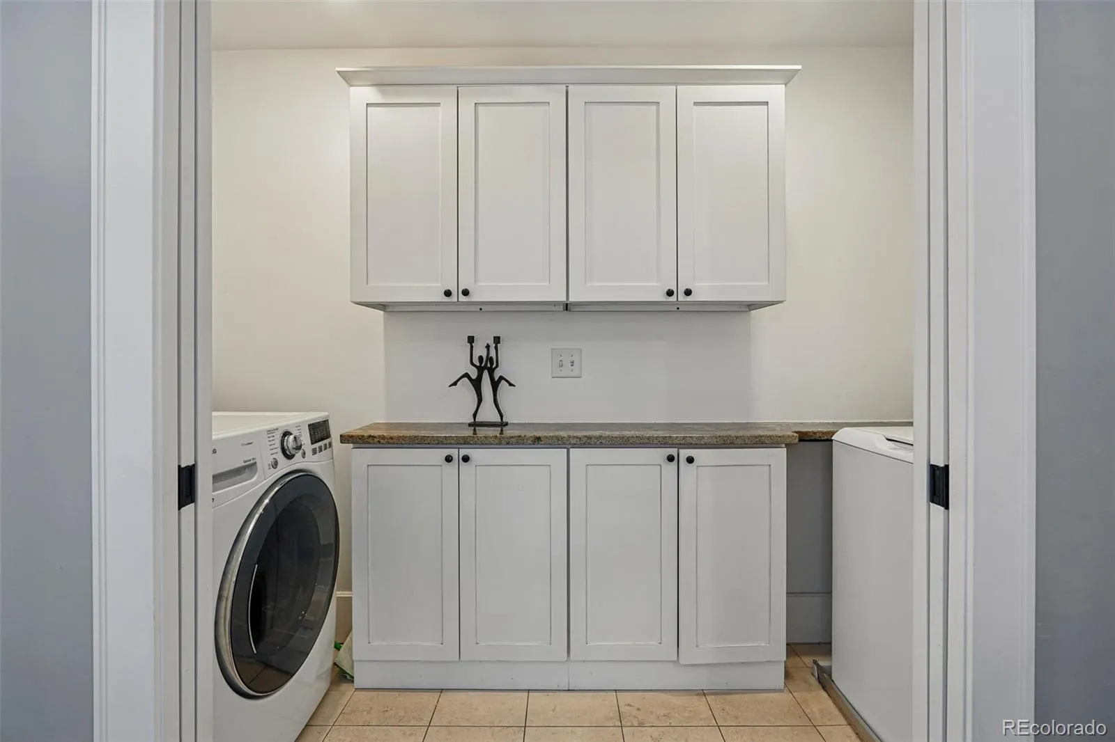 201 S Lafayette Street Denver CO 80209 MLS #REC5552340 04292026134944 1600 24