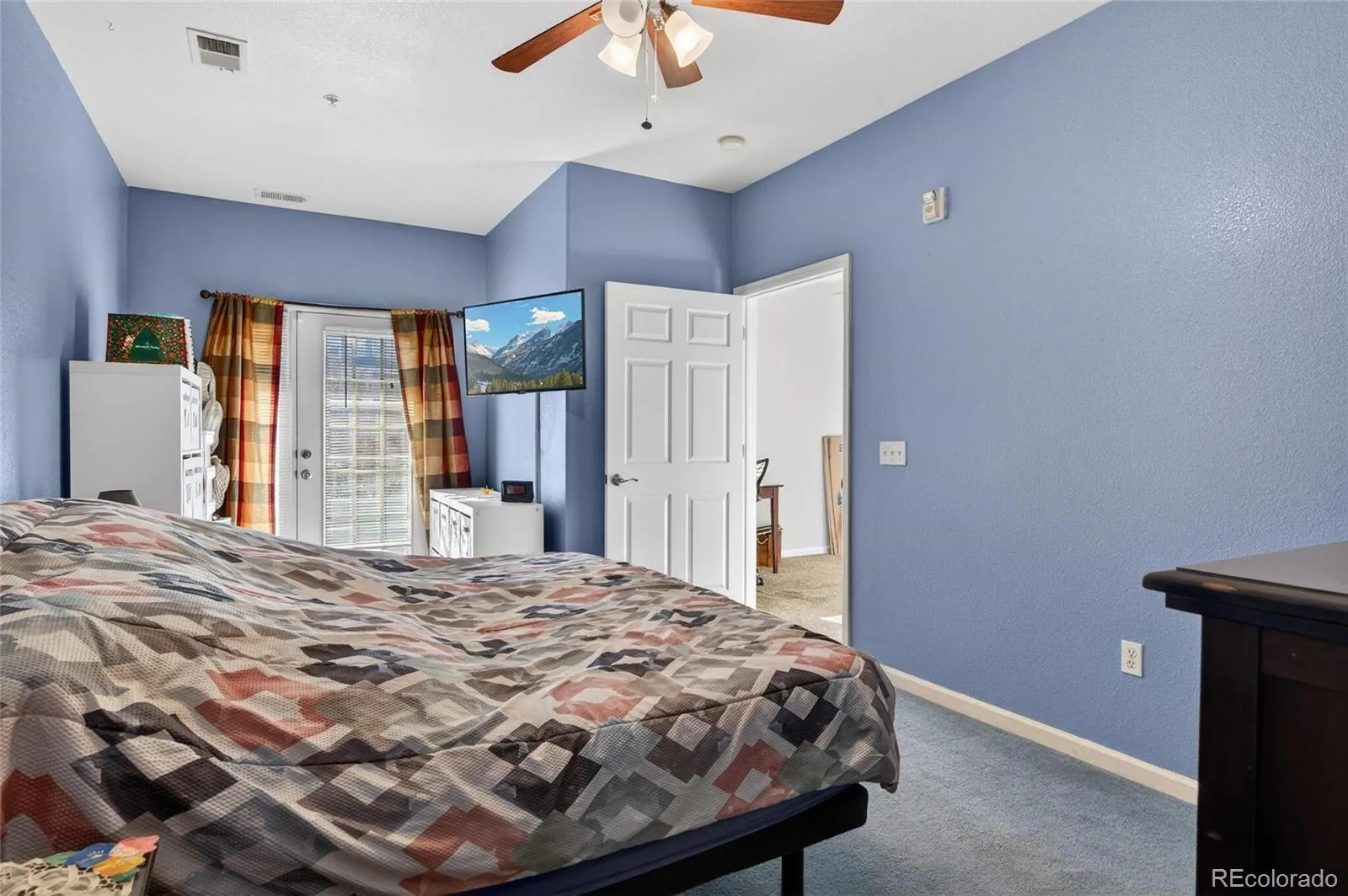 5255 Memphis Street #1204 Denver CO 80239 MLS #REC5554077 05152026150136 1600 11