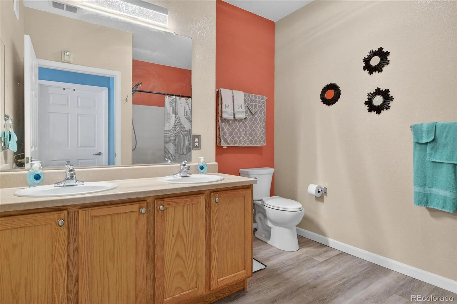 5255 Memphis Street #1204 Denver CO 80239 MLS #REC5554077 05152026150136 1600 14