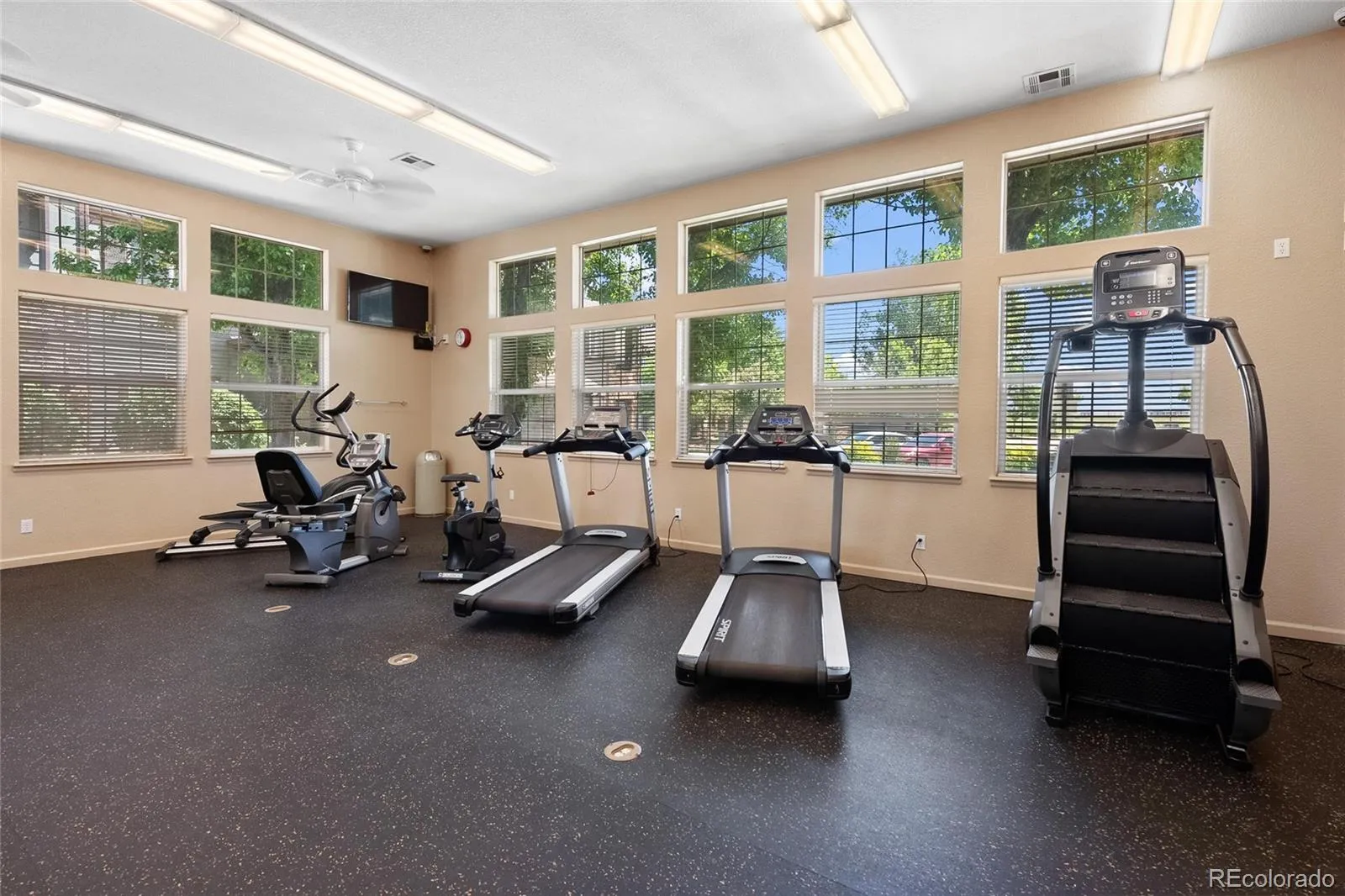 5255 Memphis Street #1204 Denver CO 80239 MLS #REC5554077 05152026150136 1600 24