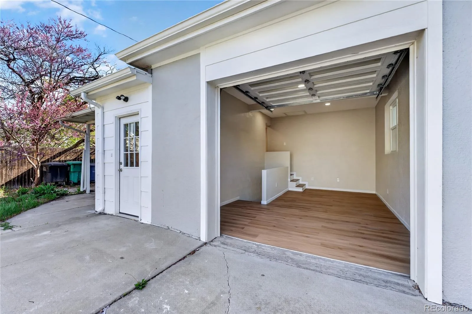 1567 Rosemary Street Denver CO 80220 | MLS #REC5555589 08212026161310 1600 24
