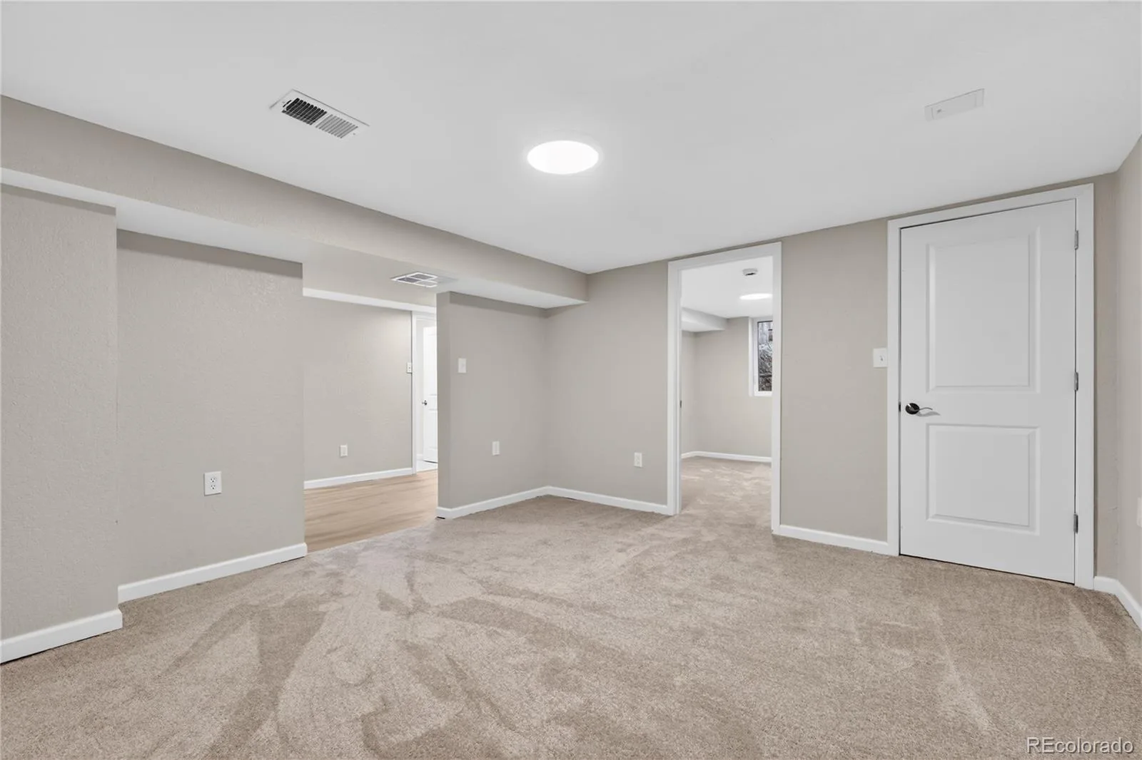 1567 Rosemary Street Denver CO 80220 | MLS #REC5555589 08212026161310 1600 27