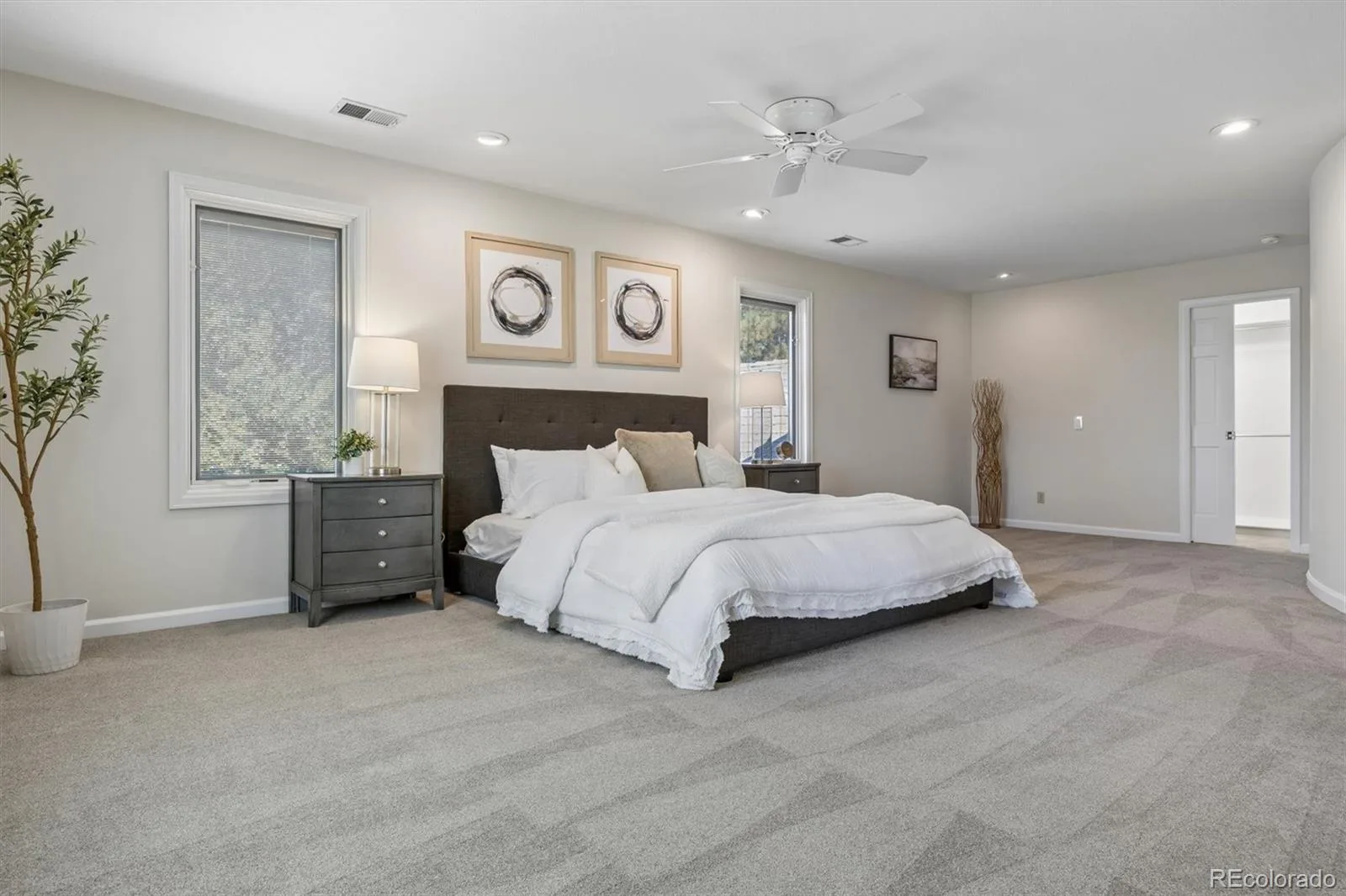 7199 S Chapparal W Circle Centennial CO 80016 | MLS #REC5556544 08282026185903 1600 23