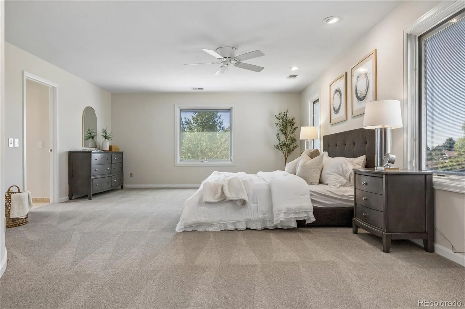 7199 S Chapparal W Circle Centennial CO 80016 | MLS #REC5556544 08282026185903 1600 24