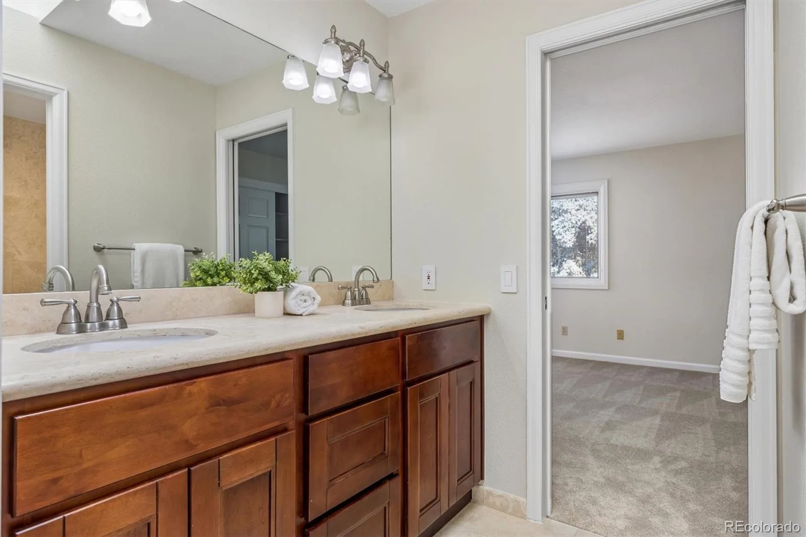 7199 S Chapparal W Circle Centennial CO 80016 | MLS #REC5556544 08282026185903 1600 29