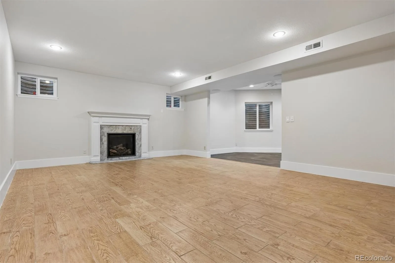 7199 S Chapparal W Circle Centennial CO 80016 | MLS #REC5556544 08282026185903 1600 35