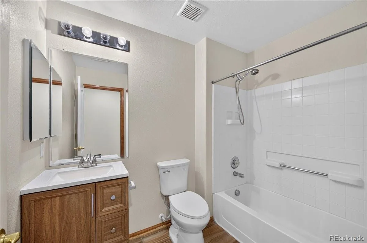 5574 Kalispell Street Denver CO 80239 | MLS #REC5557770 08192026193059 1200 26