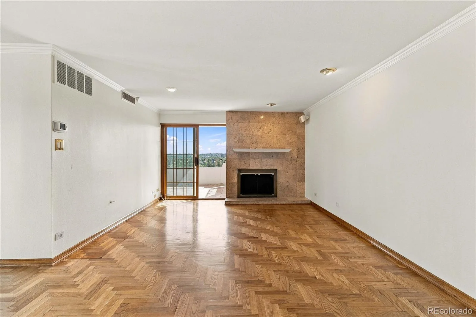130 N Pearl Street #1701 Denver CO 80203 | MLS #REC5557893 09262026171334 1600 2